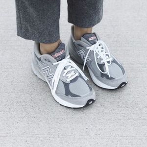 New Balance Heritage 990v3